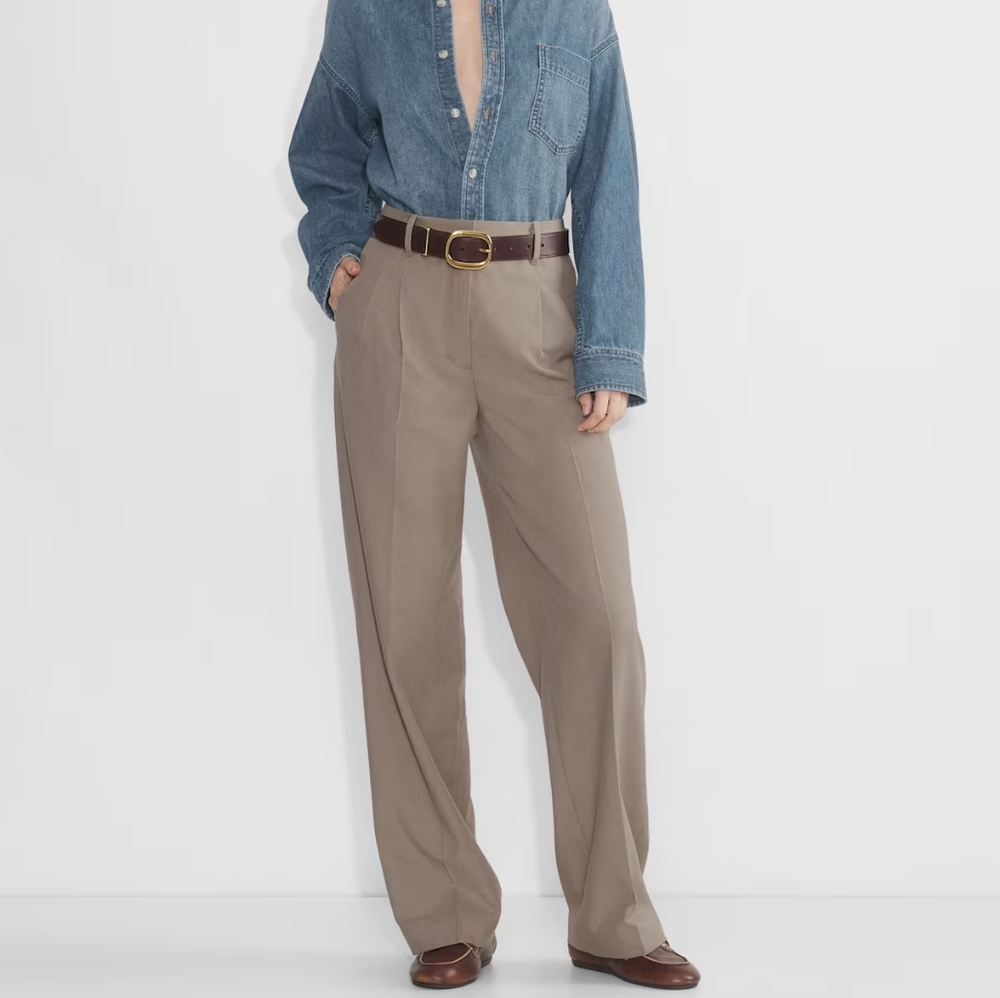 Aritzia Effortless Pants